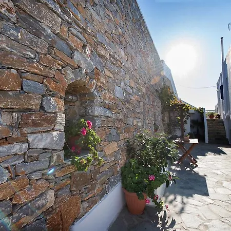 בית הארחה Erisimo אגיאלי